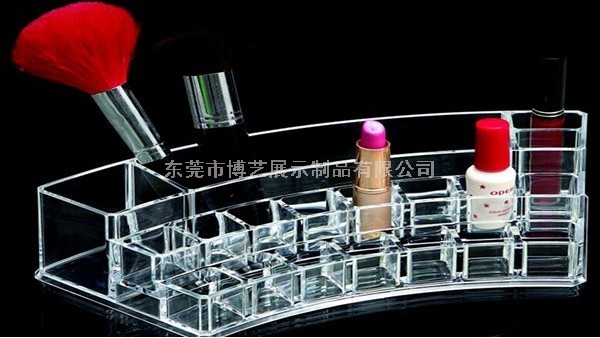 博藝的亞克力化妝品展示架如何讓其發揮應有的價值？